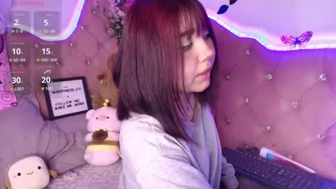   Sophie  online show from October 11, 2025, 7:34 pm