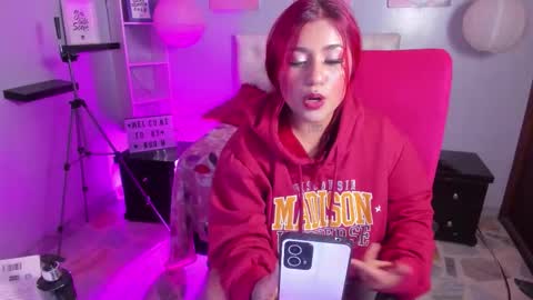 Snapshot of sophiia_13 chatting on September 12, 2025, 12:55 am Sofi online show from September 12, 2025, 12:55 am
