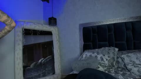 sophi online show from February 19, 2025, 4:12 am