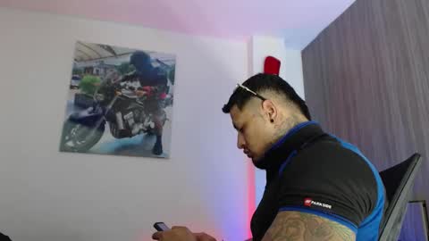 Snapshot of soy_apolo chatting on September 17, 2025, 3:08 am soy_apolo online show from September 17, 2025, 3:08 am