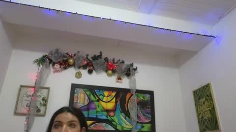 Snapshot of soy_isabel chatting on December 6, 2024, 4:14 am soy_isabel online show from December 6, 2024, 4:14 am
