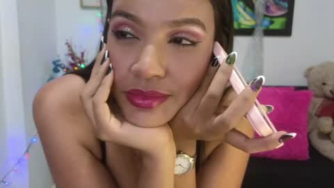 Snapshot of soy_isabel chatting on December 27, 2024, 5:09 am soy_isabel online show from December 27, 2024, 5:09 am