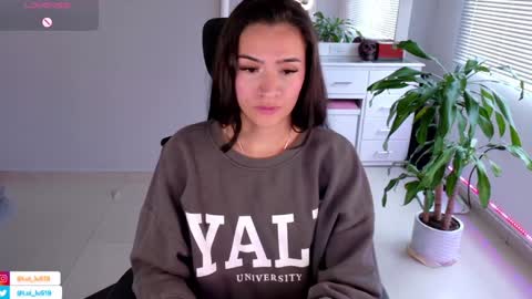 Luisa    online show from January 30, 2025, 9:04 pm