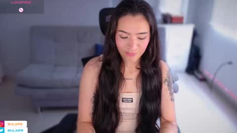 Luisa    online show from March 2, 2025, 7:34 pm