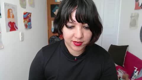 Nana Bela  online show from September 11, 2025, 9:48 pm