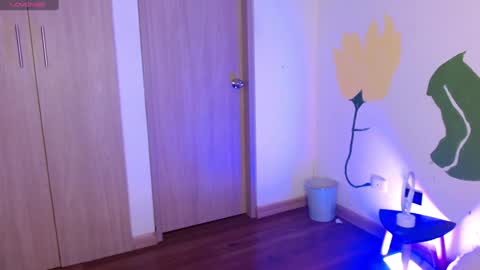 Snapshot of soysilvanna_ chatting on February 2, 2025, 7:41 am online show from February 2, 2025, 7:41 am