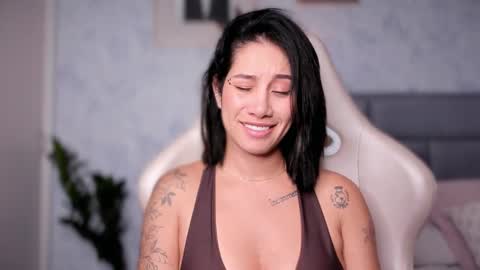 Snapshot of soytulu_ chatting on November 18, 2025, 2:54 pm brisa s online show from November 18, 2025, 2:54 pm