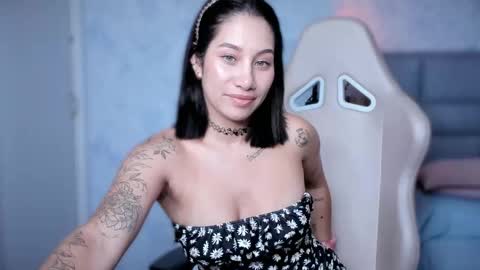 Snapshot of soytulu_ chatting on December 15, 2025, 4:00 pm brisa s online show from December 15, 2025, 4:00 pm
