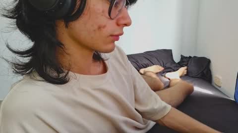 Snapshot of spaiseebuhnaanuh chatting on March 4, 2025, 3:26 pm Roger online show from March 4, 2025, 3:26 pm