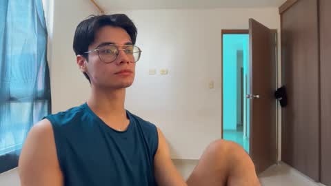 Snapshot of spaiseebuhnaanuh chatting on September 19, 2025, 2:51 pm Roger online show from September 19, 2025, 2:51 pm