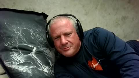 Snapshot of spankmebitches1 chatting on October 6, 2025, 8:56 am Slave online show from October 6, 2025, 8:56 am