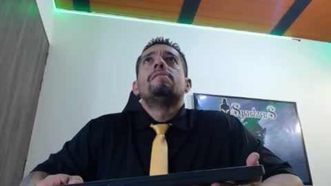     online show from December 3, 2025, 5:37 am