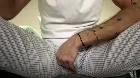 Snapshot of specialll27 chatting on February 24, 2025, 2:30 am Dany online show from February 24, 2025, 2:30 am