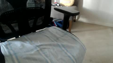 Snapshot of speedoguy78 chatting on December 19, 2024, 8:13 am speedoguy78 online show from December 19, 2024, 8:13 am