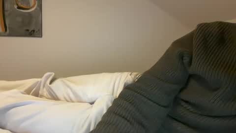 Snapshot of spencerc87 chatting on October 31, 2025, 7:37 pm spencerc87 online show from October 31, 2025, 7:37 pm