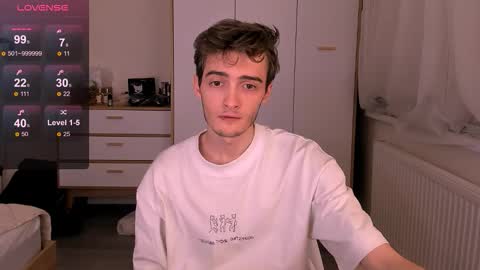 Snapshot of spider___man chatting on November 21, 2025, 5:00 pm Spidey online show from November 21, 2025, 5:00 pm