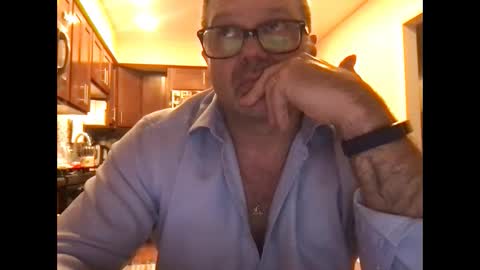 Snapshot of spike69old chatting on January 20, 2025, 11:43 pm spike69old online show from January 20, 2025, 11:43 pm