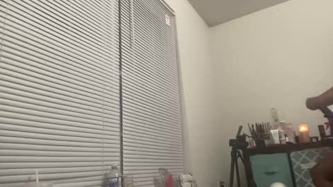 Snapshot of spinprincess_ chatting on December 8, 2024, 4:14 am Spinerina online show from December 8, 2024, 4:14 am