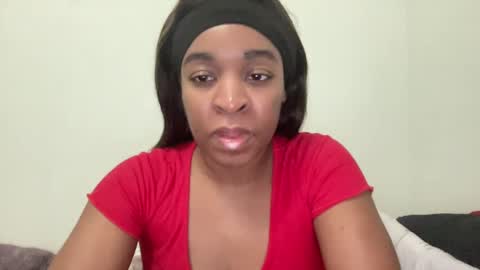 Snapshot of spinprincess_ chatting on January 27, 2025, 3:15 am Spinerina online show from January 27, 2025, 3:15 am