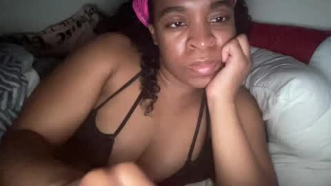 Snapshot of spinprincess_ chatting on February 5, 2025, 8:11 am Spinerina online show from February 5, 2025, 8:11 am