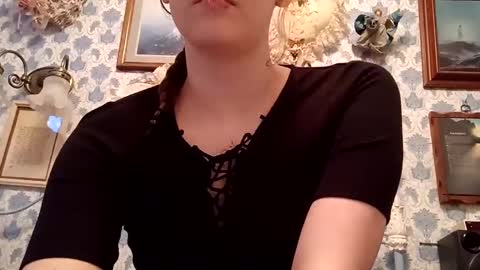 spoiledprincess4 online show from February 15, 2025, 10:31 pm