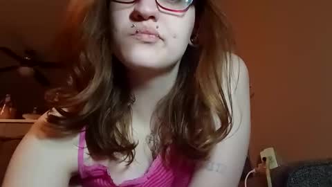 spoiledprincess4 online show from February 24, 2025, 12:52 am