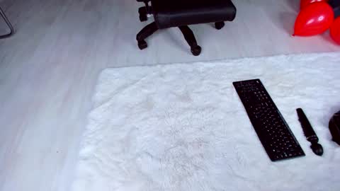 Anna online show from February 12, 2025, 4:22 pm