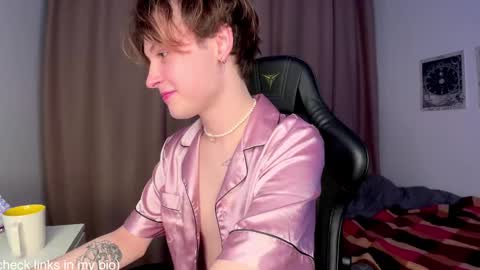 Snapshot of spyashkin chatting on January 23, 2025, 6:03 pm your baby online show from January 23, 2025, 6:03 pm