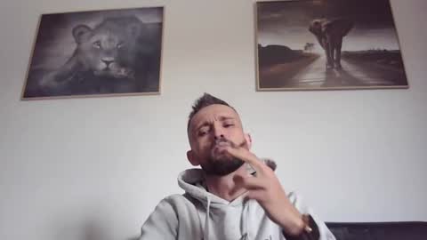 spyco82 online show from March 2, 2025, 12:01 pm