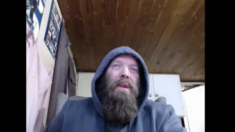 Snapshot of squegly chatting on February 14, 2025, 7:49 am Bryan online show from February 14, 2025, 7:49 am