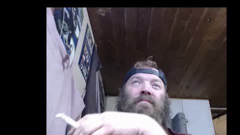 Snapshot of squegly chatting on November 18, 2025, 8:41 am Bryan online show from November 18, 2025, 8:41 am