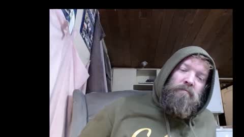 Snapshot of squegly chatting on December 3, 2025, 7:27 am Bryan online show from December 3, 2025, 7:27 am