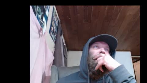 Snapshot of squegly chatting on December 16, 2025, 4:23 pm Bryan online show from December 16, 2025, 4:23 pm