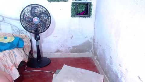 Snapshot of squirt_dirty_anal chatting on January 15, 2025, 12:41 am valeria online show from January 15, 2025, 12:41 am