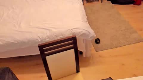 Snapshot of squirt_kimmm chatting on November 14, 2025, 4:55 am Kim online show from November 14, 2025, 4:55 am