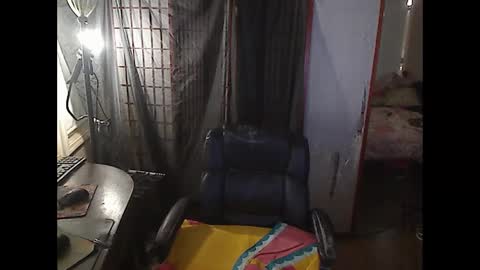 Snapshot of squirtingmama chatting on November 23, 2025, 6:57 am SquirtingMAMA online show from November 23, 2025, 6:57 am