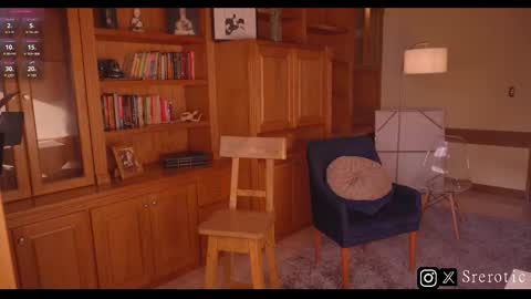 Matt     online show from November 22, 2025, 9:03 pm