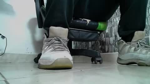 sr master cum its my old account online show from February 12, 2025, 8:40 pm