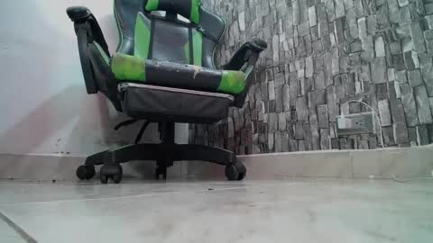 sr master cum its my old account online show from March 2, 2025, 7:56 pm