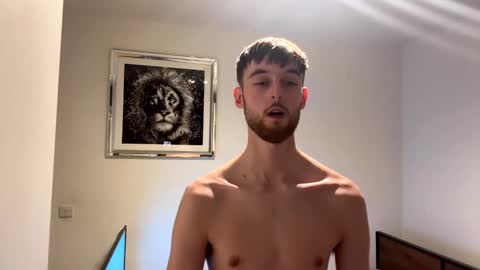 Snapshot of srr23man chatting on December 14, 2025, 10:36 pm srr23man online show from December 14, 2025, 10:36 pm