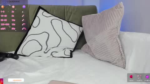 Snapshot of ssashagarter chatting on March 8, 2025, 9:18 pm Alexandra online show from March 8, 2025, 9:18 pm