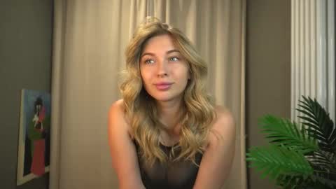 Kate online show from September 9, 2025, 9:14 pm