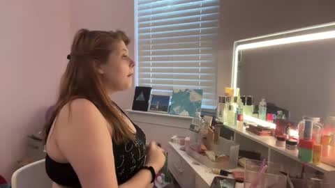 Snapshot of sstellar chatting on January 14, 2025, 2:11 pm sstellar online show from January 14, 2025, 2:11 pm