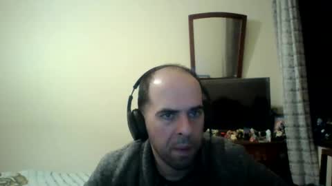 Snapshot of sstrasser chatting on December 14, 2024, 2:56 am ShYgUy online show from December 14, 2024, 2:56 am