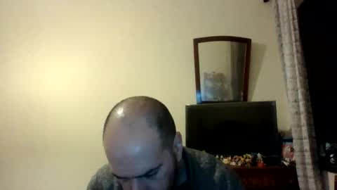 Snapshot of sstrasser chatting on February 9, 2025, 12:28 am ShYgUy online show from February 9, 2025, 12:28 am