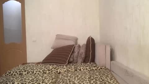 Snapshot of st_annia chatting on October 9, 2025, 7:28 am Emily online show from October 9, 2025, 7:28 am