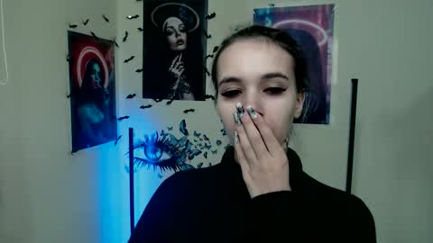 Stacy online show from November 22, 2025, 5:39 am