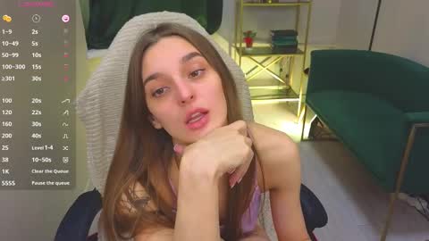 Sexy lips online show from February 22, 2025, 10:40 am