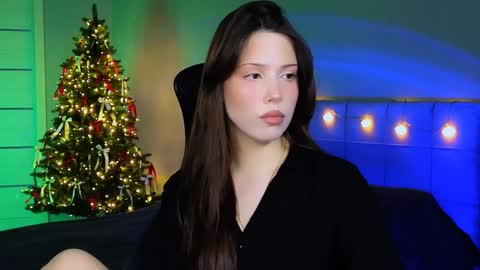 Snapshot of stacygonzales_ chatting on December 21, 2024, 9:44 am Bye bye dear See you on December 3st online show from December 21, 2024, 9:44 am