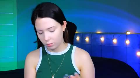 Snapshot of stacygonzales_ chatting on February 22, 2025, 6:28 am Bye bye dear See you on December 3st online show from February 22, 2025, 6:28 am
